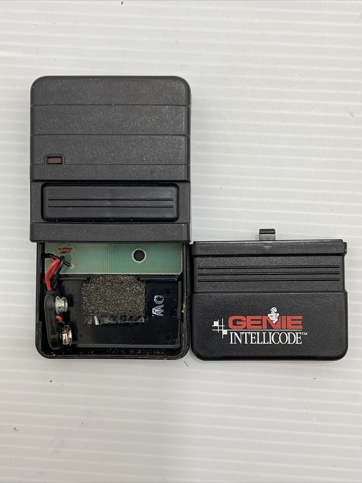 Genie Intellicode Overhead Door ACSGT Type 1 Remote 1 Button w/Clip 390MHz