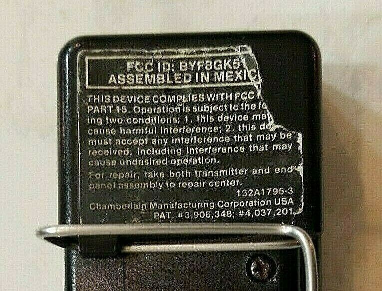 Chamberlain 132A1795-3 Garage Door 8 Dip Switch Opener Remote w/Clip BYF8GK51