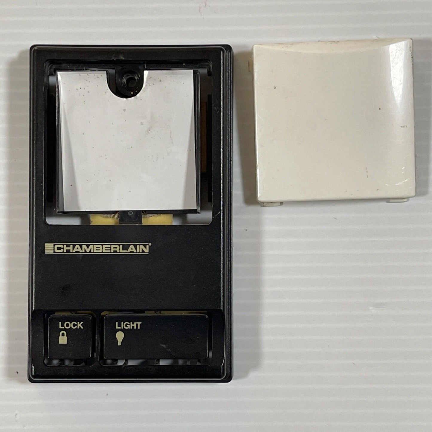 Chamberlain 41C494-2 Garage Door Wall Button Control Console Soft Glo 5623081