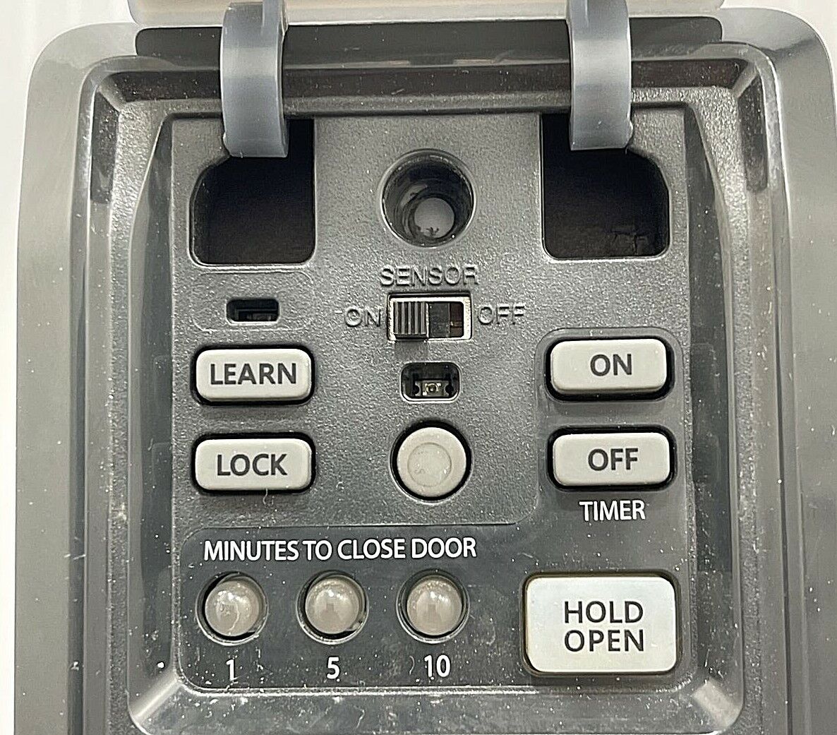 LiftMaster 888LM Smart Control Wall Button Security+ 2.0 Panel MyQ Chamberlain