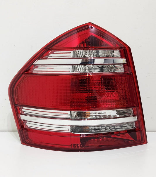 2007 2008 2009 Mercedes Benz GL320 GL450 GL550 Left Tail Light BRAND NEW OEM