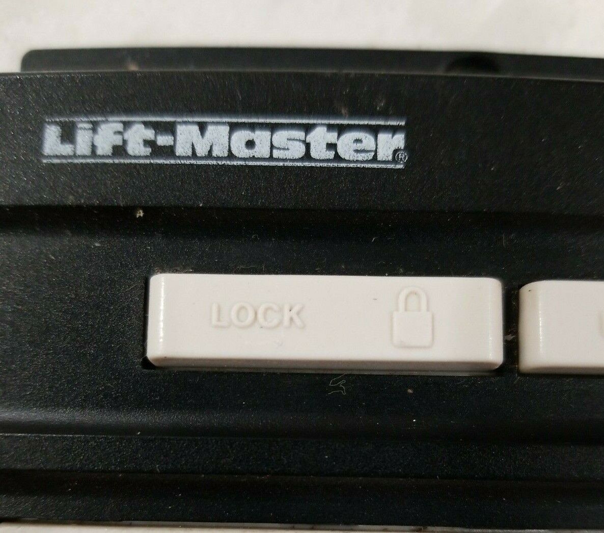 Liftmaster 41A4202A 58LM Billion Code Green Learn Wall Button Console 093D0140