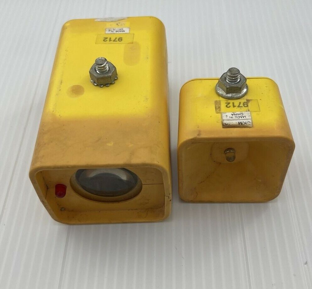 Moore-O-Matic Door Sentry Photo Eyes Yellow Infrared Detector Emitter 9712