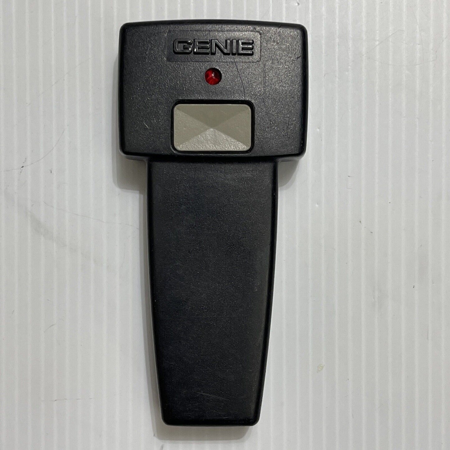 Genie OEM AT85P Garage Door Opener Remote Control 9 Dip Switch NO VISOR CLIP