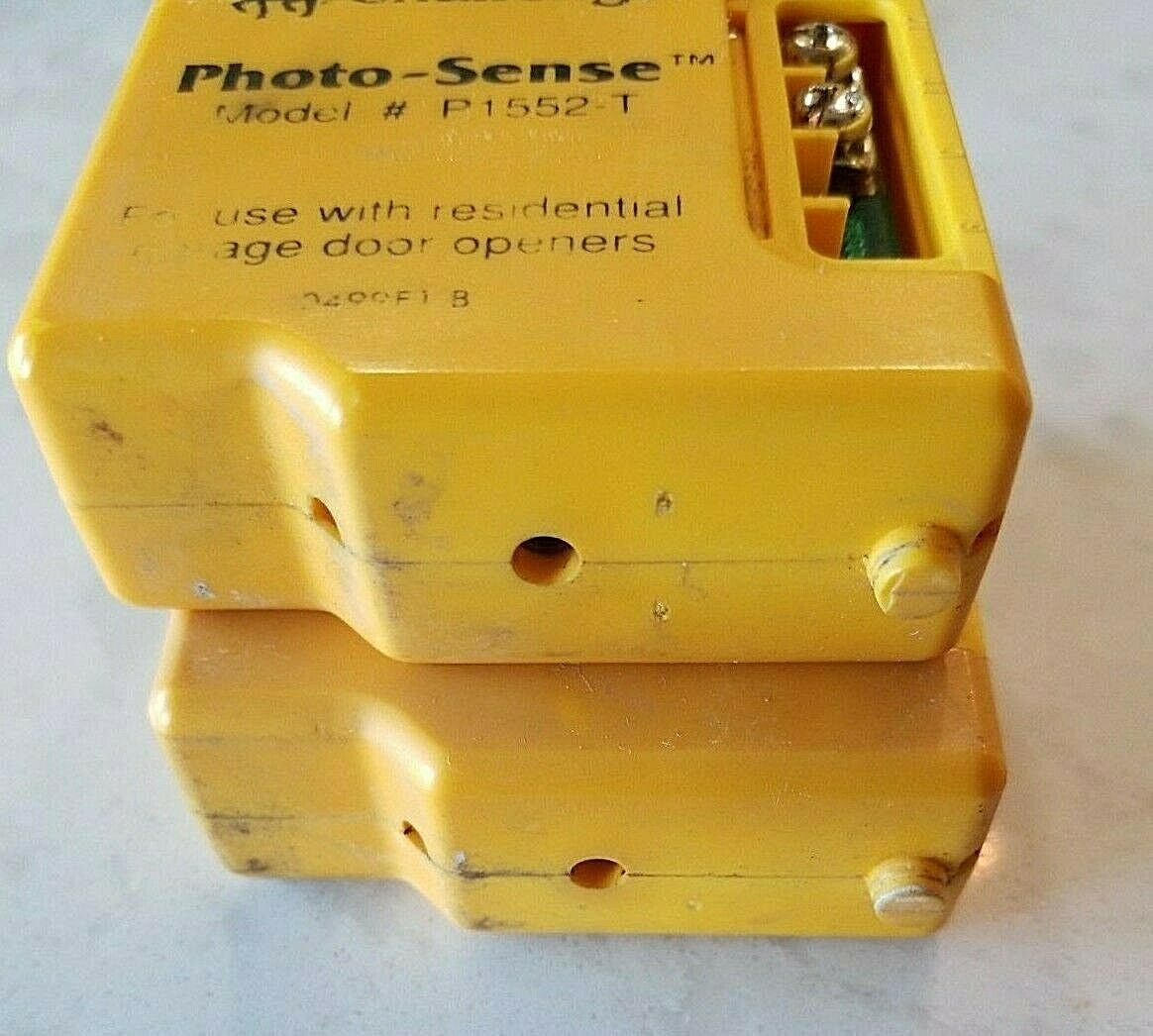 Challenger Yellow Magic Lamp Safety Eye Photo Cell Sensors P1552-T & P1552-R