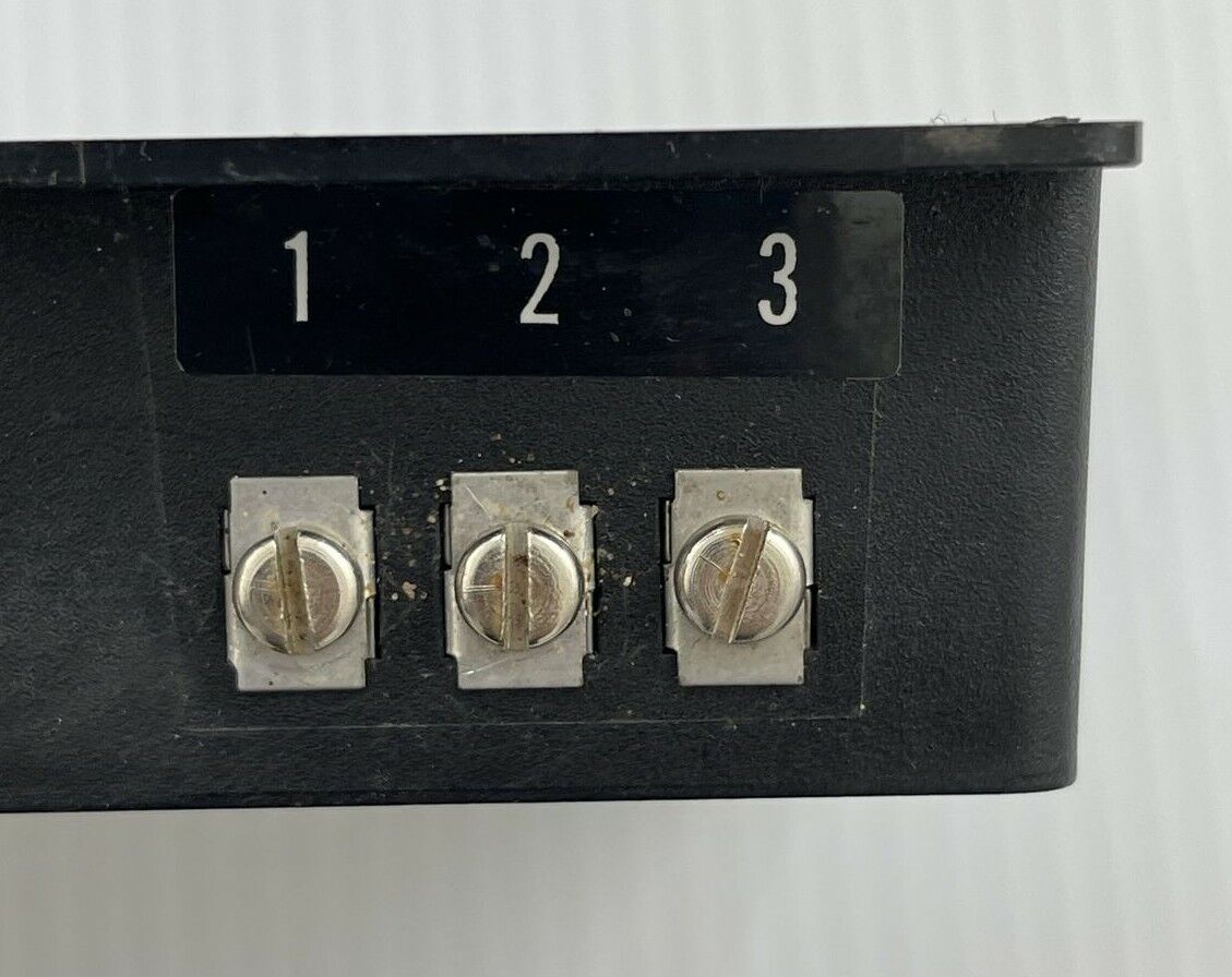 Old Lift-Master 3 Terminal 9 Dip Switch Wall Button Console Control 132A1875-1