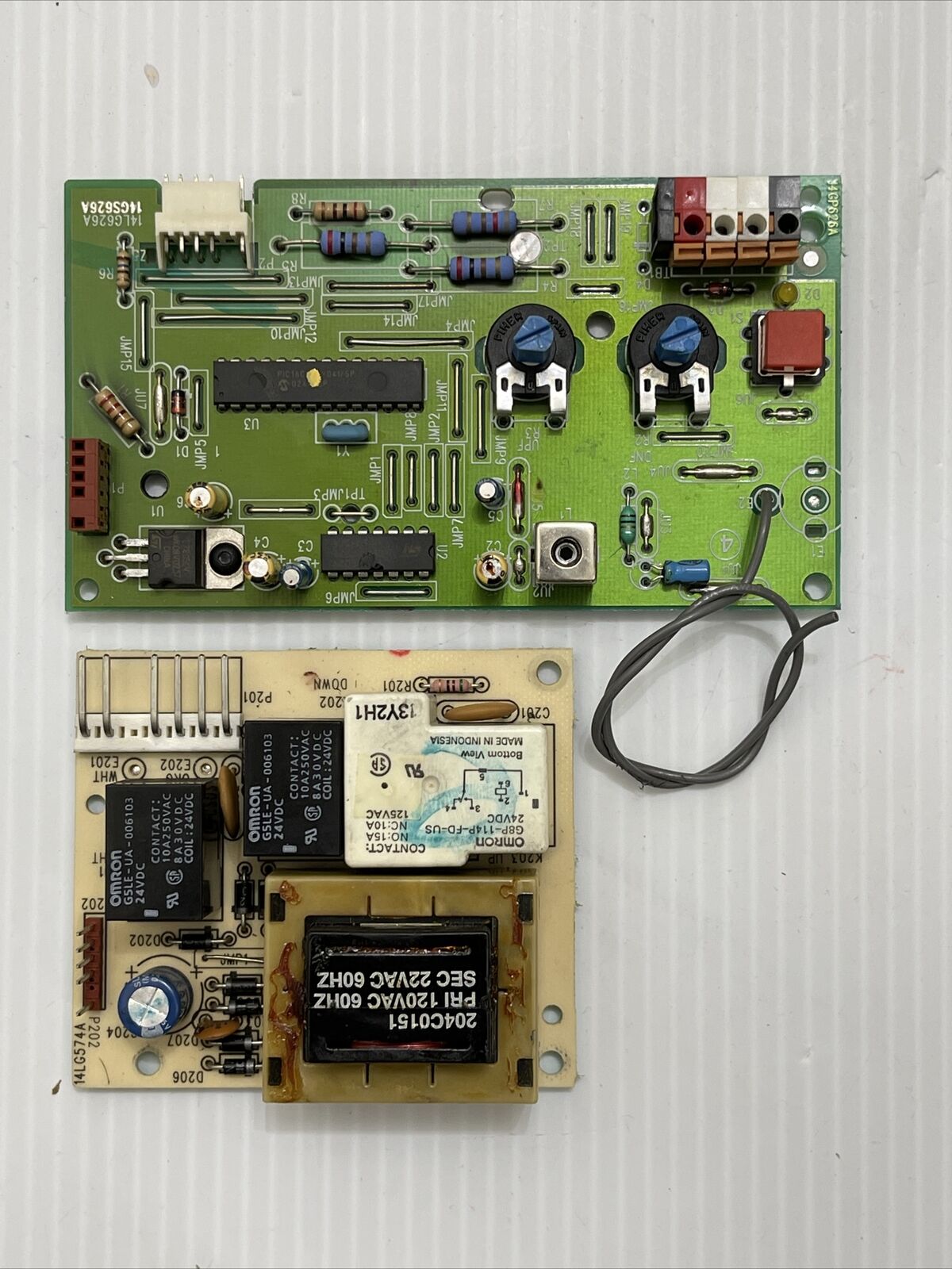 Chamberlain Liftmaster 41A5389-1 Receiver Logic Circuit Red Learn - BOARD ONLY!