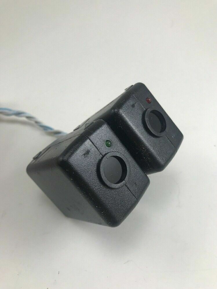 Guardian GUAT-201 Safety Sensor Photo Eyes GUDT-208 Garage Door Opener Operator