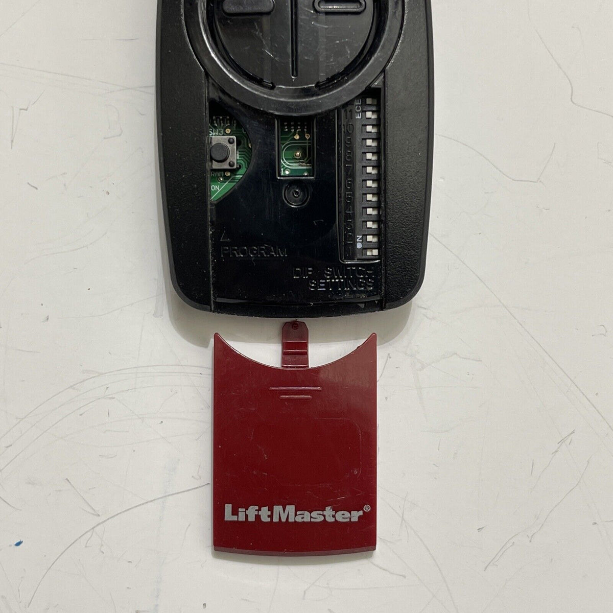 375ut Chamberlain 375UT Liftmaster Clicker 2 Button TRUE UNIVERSAL Remote Co ...